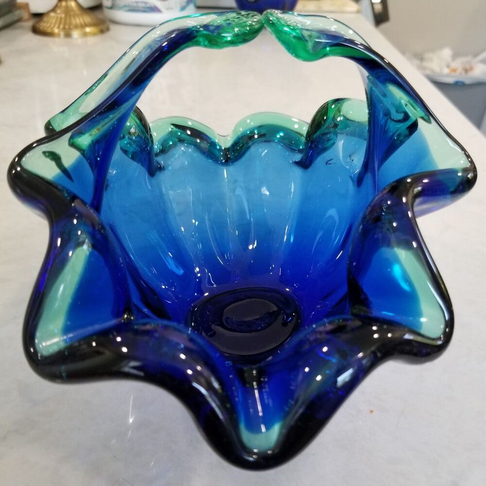 White Cristal blue Murano glass basket bowl with blue green edge vintage - Picture 3 of 9